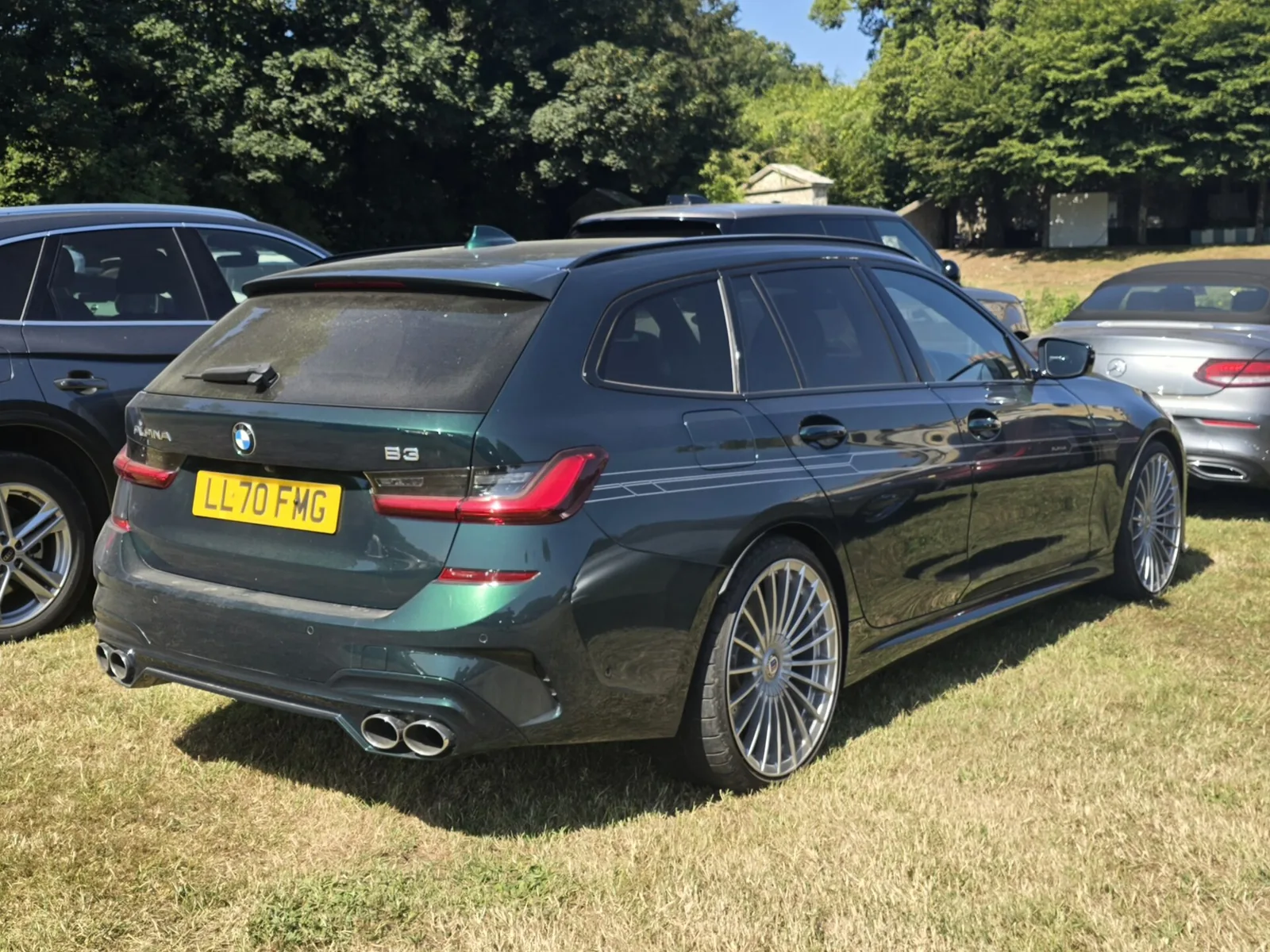 Alpina B3 Touring, front three-quarter view