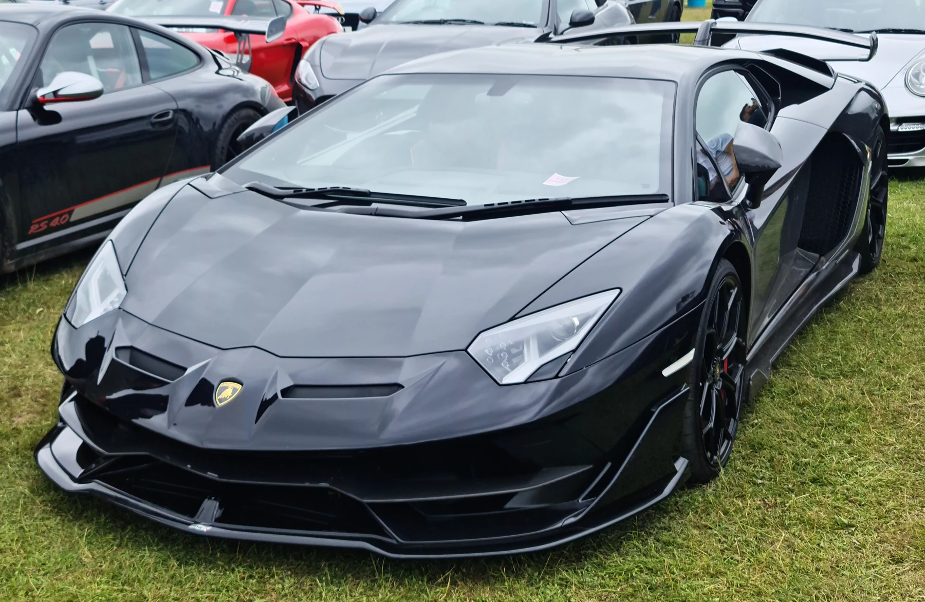 Lamborghini Aventador SVJ, three-quarter front view