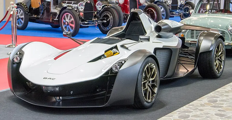 BAC Mono R single-seater, three-quarter front view