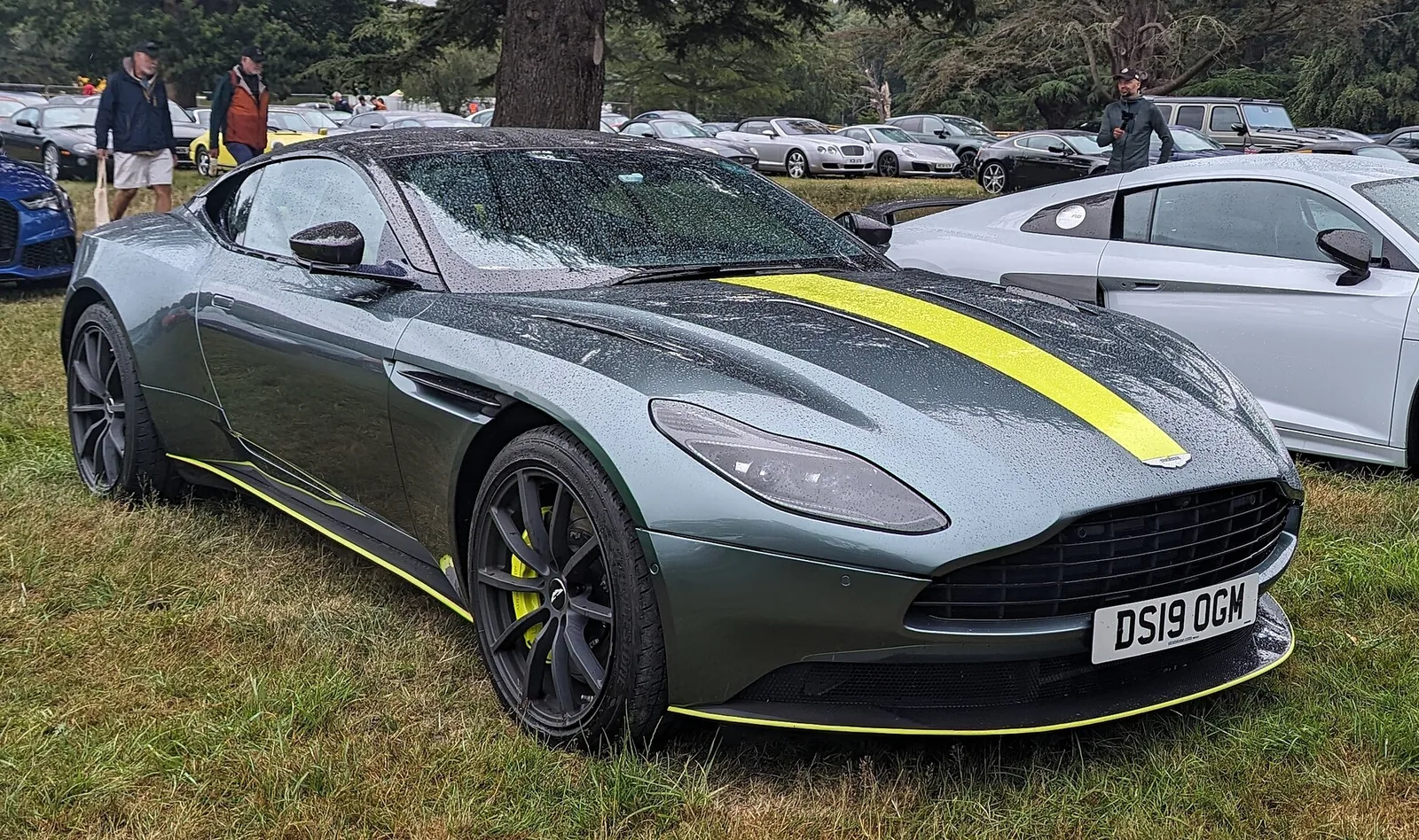 Aston Martin DB11 AMR, front three-quarter view