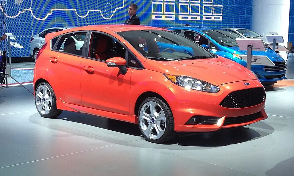 Orange Ford Fiesta ST Mk7, three-quarter front view