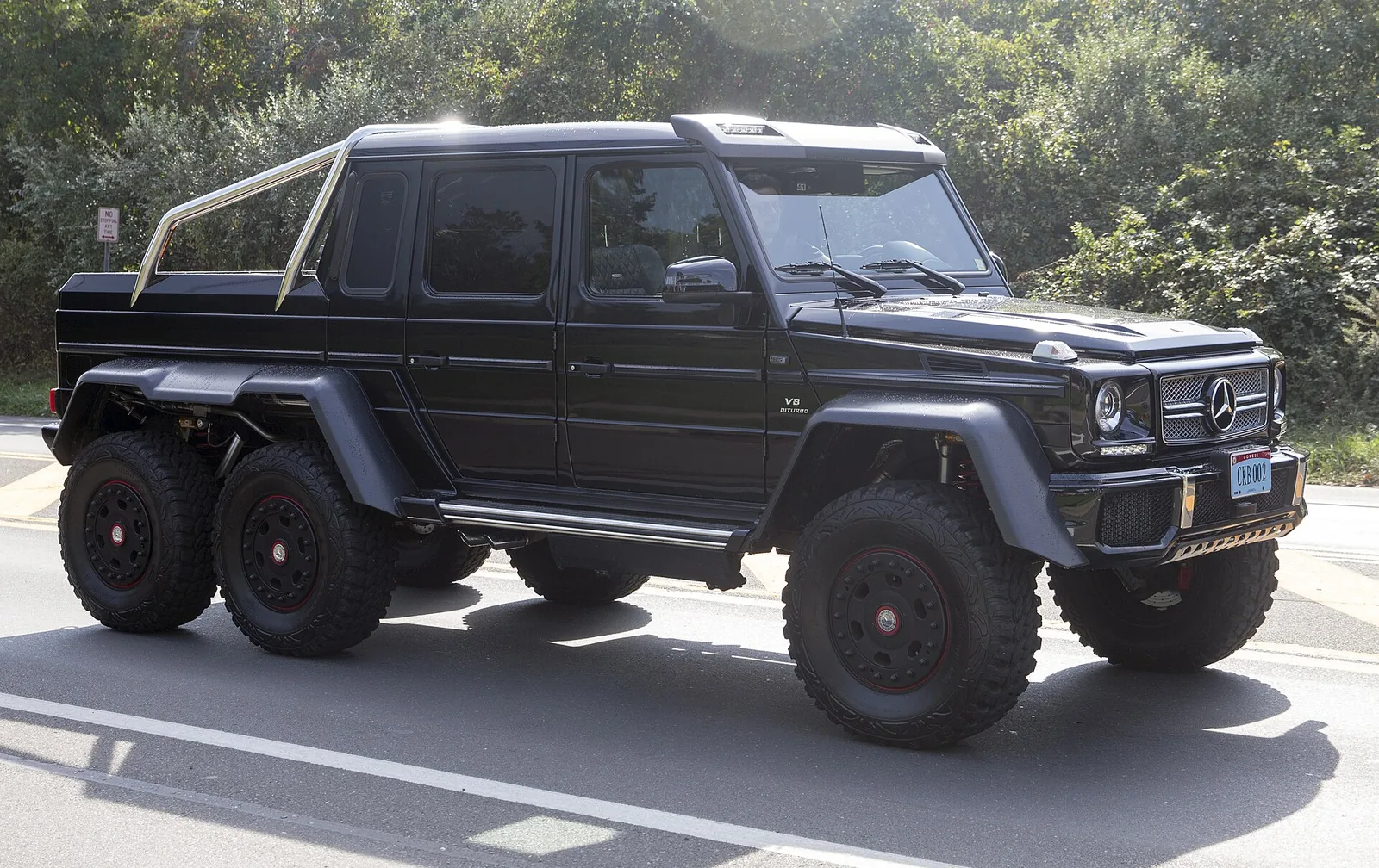 Mercedes-Benz G63 AMG 6x6, front three-quarter view