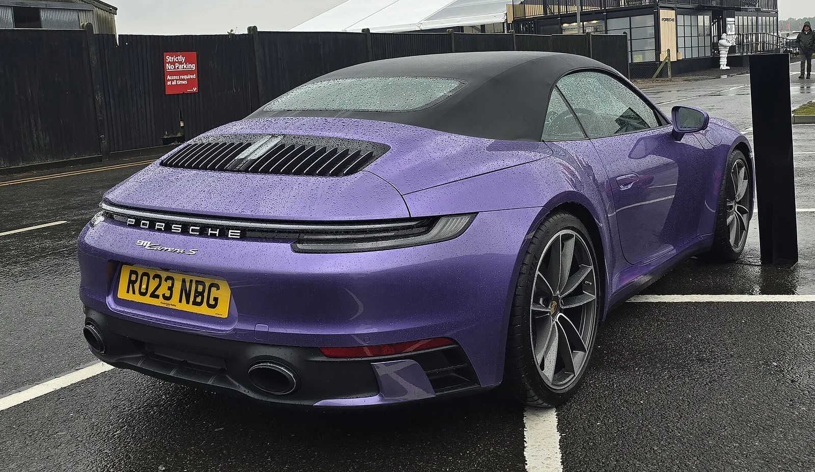 Porsche 911 Carrera S (992), front three-quarter view