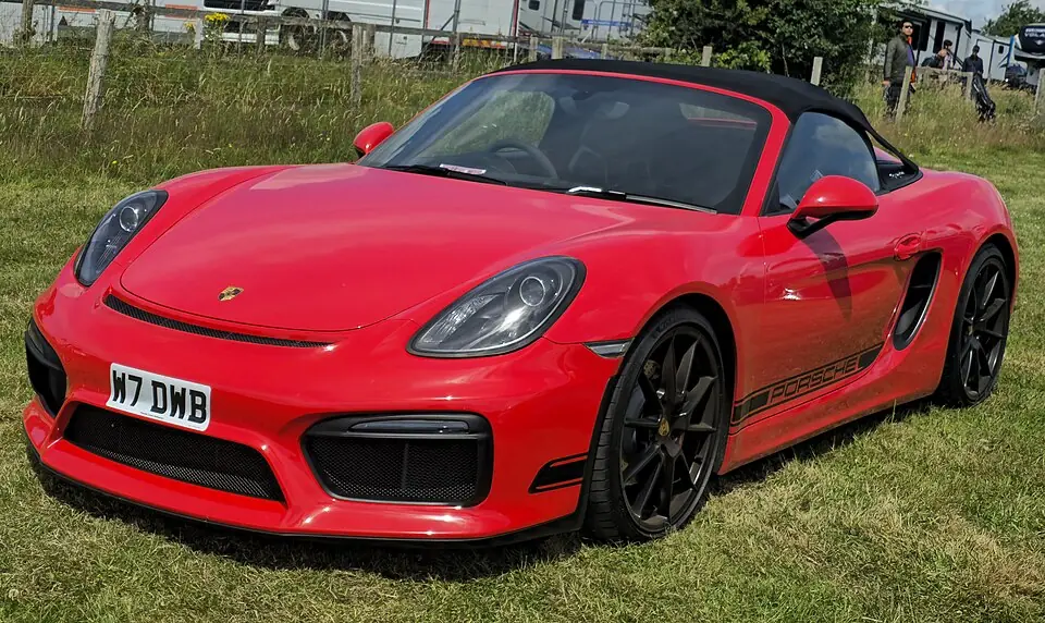 Red Porsche Boxster Spyder (981), three-quarter front view