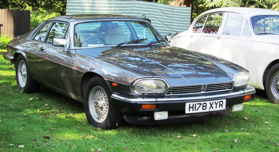 Black Jaguar XJ-S V12, three-quarter front view